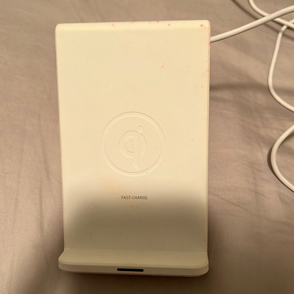 Atomi Fast Charger